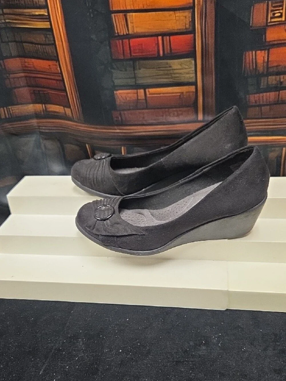dexflex comfort Black Slip-On Ballet Flats with Decorative Ring